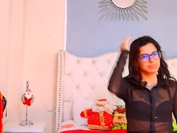 Chaturbate Free Live Porn of emily_loperaa