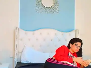 Chaturbate Live Porn of emily_loperaa