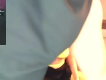 Chaturbate Free Porn Cam of erin_and_johnny