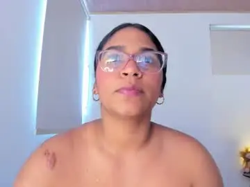 Chaturbate Best live sex cam show of iriss_25