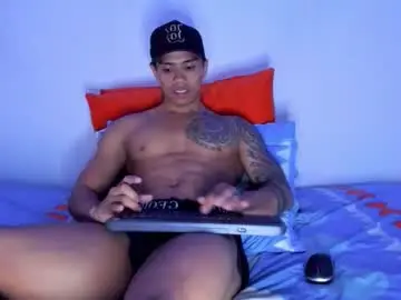 Chaturbate Live Sex Cam of j_musiry