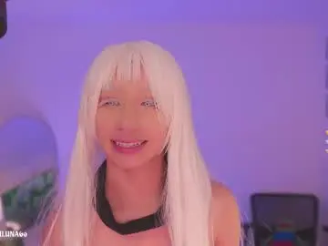 Chaturbate Live Sex Cam of kazumiluna60