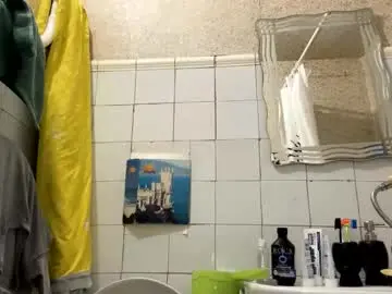 nicolekathie from chaturbate