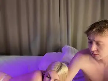 Chaturbate Live Sex of avrora_jessie