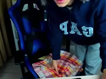 Chaturbate Adult Webcams of frank_mooree