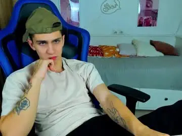 Chaturbate Nude Webcam of frank_mooree