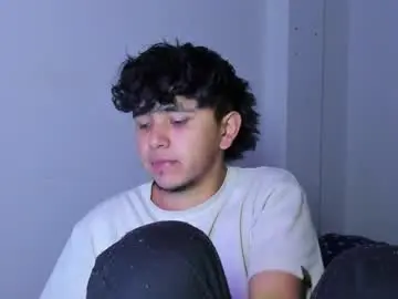 Chaturbate Live Sex Cam of thiago_wc