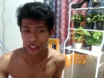 Chaturbate Live Sex Cam of urhotfuckingass