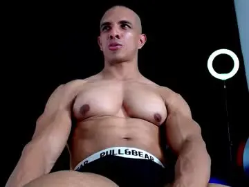 Chaturbate Live Sex Cam of antonywebb94