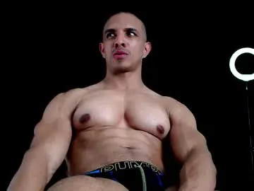 Chaturbate Best live sex cam show of antonywebb94