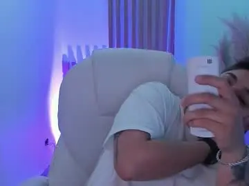 Chaturbate Free Live Porn of iangilbert_