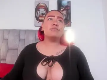 Chaturbate Live Porn of yara_flamer