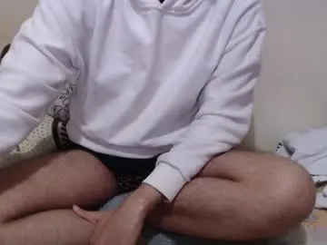 Chaturbate Live Sex Cam of alexdelarge323