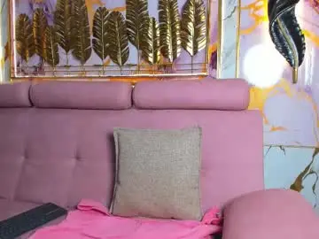 Chaturbate Live Sex Cam of goldenmusee