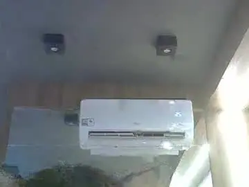 Chaturbate Live Sex Cam of skinnykittencam