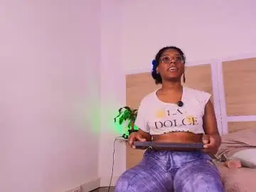 Chaturbate Live Sex Cam of valerycortezm