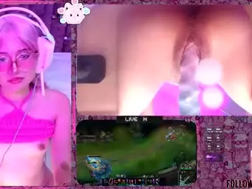 Chaturbate Live Sex Cam of vivicute_