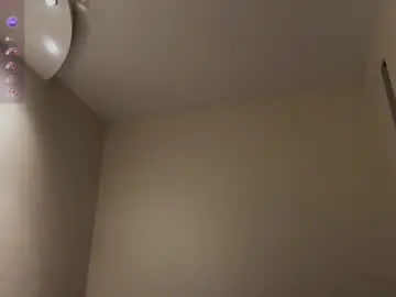 Chaturbate Best live sex cam show of karlenegries