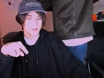 Chaturbate Free Live Porn of lucas_long_