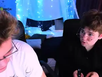 Chaturbate Live Porn of lucas_long_