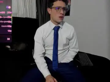 Chaturbate Watch Live Sex Cams of ryan15_