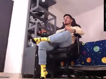 Chaturbate Free Live Porn of samuelcoopper