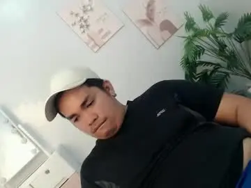 Chaturbate Best Webcam of ure_fattytoy143