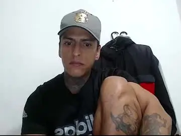 Chaturbate Adult Webcam of vicctorzc