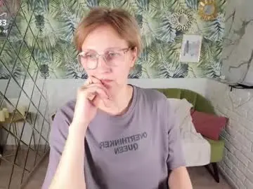 Chaturbate Live Porn of paris_cherry