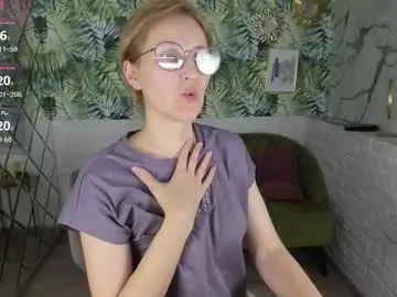 Chaturbate Adult Webcam of paris_cherry