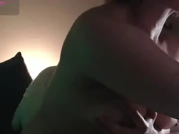 Chaturbate Live Sex Cam of velvet_lips01