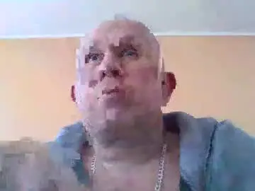 Chaturbate Live Sex Cam of dariusx455