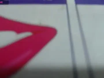 Chaturbate Best live sex cam show of emilyhines__