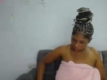 Chaturbate Sex Chat of emilyhines__