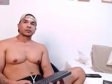 Chaturbate Live Sex of esteban_de_louise