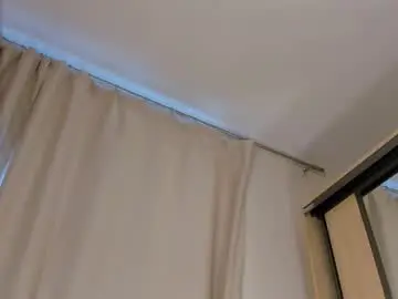 Chaturbate Live Sex Cam of sweet_and_flirt