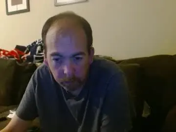 Chaturbate Live Sex Cam of whitemi72975