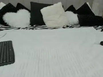 Chaturbate Free Live Porn of wildkatrina_