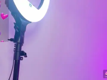 Chaturbate Best live sex cam show of cristalcornner_