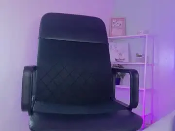 Chaturbate Free Live Porn of cristalcornner_