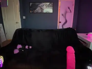 Chaturbate Sex Cam of mistermikey24