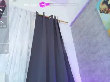 Chaturbate Nude Webcam of alexa_foxx27