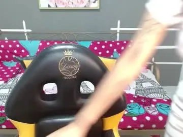 alisson_reyess from chaturbate