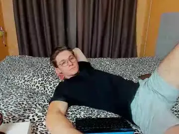 Chaturbate Watch Live Sex Cams of deni_boy99