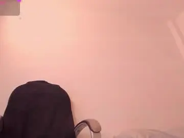 Chaturbate Sex Cam of holly_16