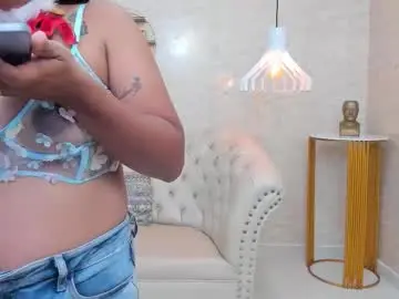 Chaturbate Watch Live Sex Cams of mai_bigboobs