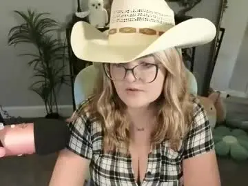 Chaturbate Watch Live Sex Cams of quervoqueen1