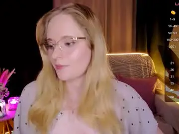 Chaturbate Best live sex cam show of sheslinki