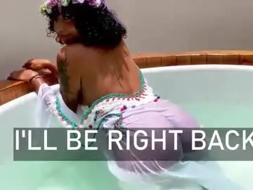 Chaturbate Sex Cam of ariella_ruiz