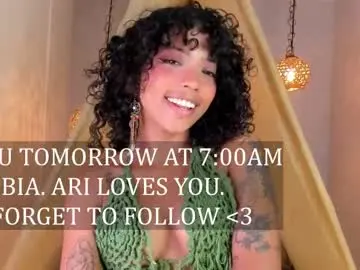 Chaturbate Best Webcam of ariella_ruiz